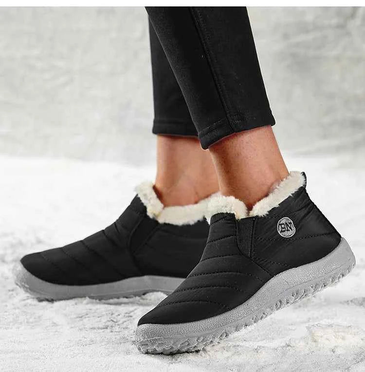 Men's Winter Fur-Lined Ankle Shoes - Warm Slip-On Sneakers